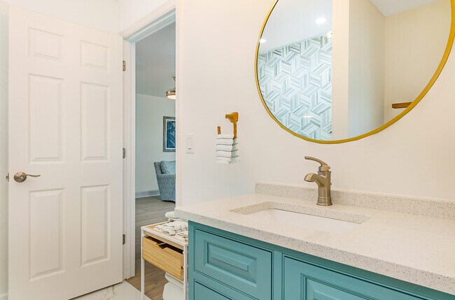 Foto del edificio - 117 N Orlando Ave