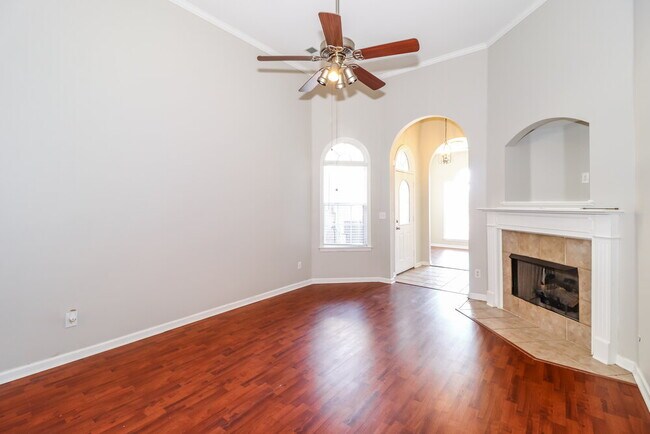 Foto del edificio - 9992 Misty Elm Dr