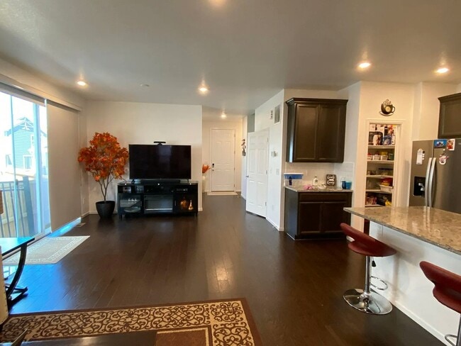 Building Photo - 11442 Booth Fls Ct