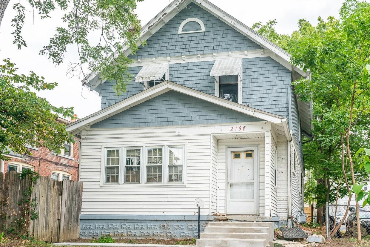 Primary Photo - 2158 Indiana Ave