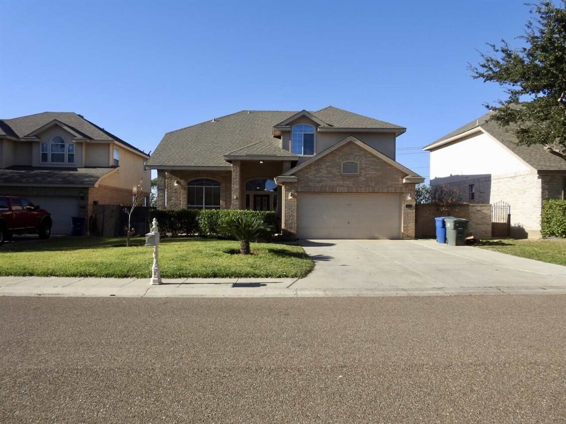 2621 Anejo Dr, Laredo, TX 78045 House Rental in Laredo, TX