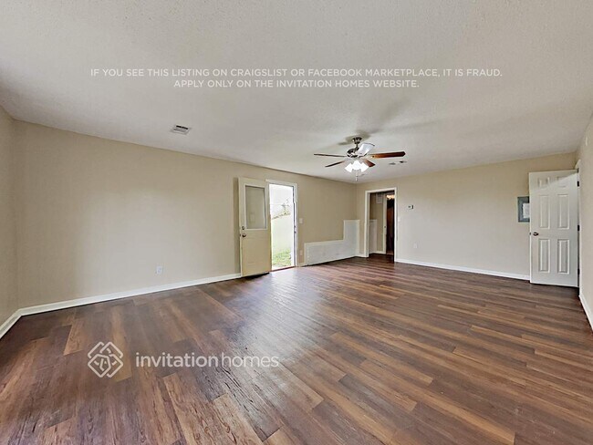 Building Photo - 5817 Bradshaw Ct