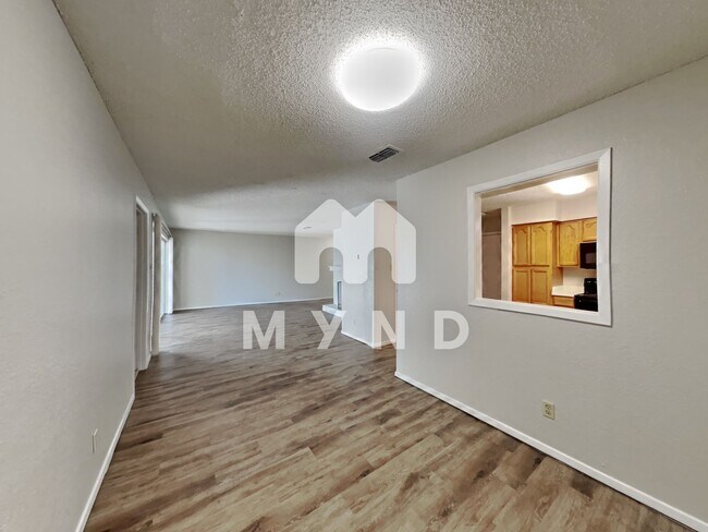 Foto del edificio - 3253 62nd Street