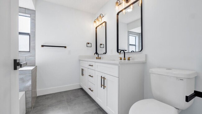 Foto del edificio - 4907 Parson Brown Ln