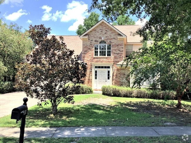 Building Photo - 108 Shady Hill Cir
