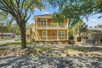 Building Photo - 1202 E 37th St