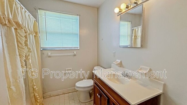 Building Photo - 6243 Randia Dr