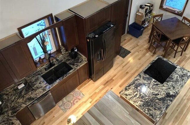 Foto del edificio - Tucked Away in Nature – Modern 3BR, 2BA Home