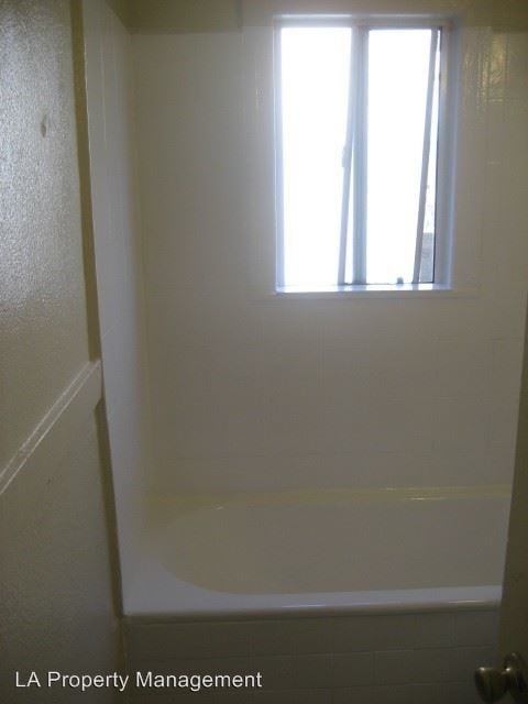 Building Photo - 2651 S Manhattan Pl