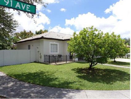 Foto del edificio - 16307 NW 91st Ave