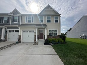 Building Photo - 21022 Wavecrest Ter