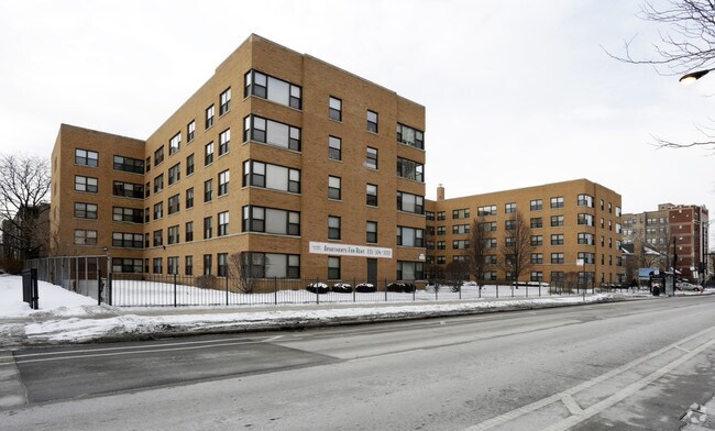 Lake S Apartments Chicago Il 7500 S South Dr Lake Apartments