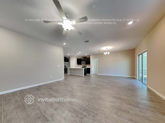 Building Photo - 9871 Lemon Balm Wy