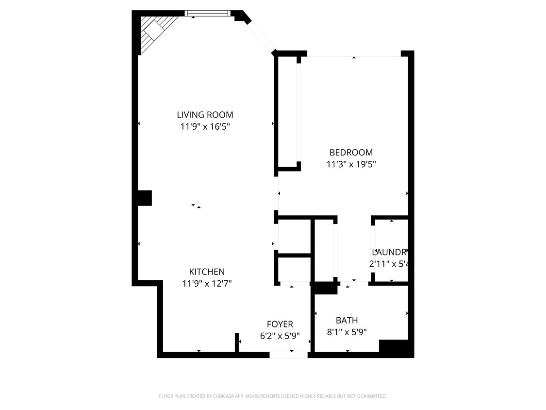 Plano de planta + Balcón - 3101 N Hampton Dr