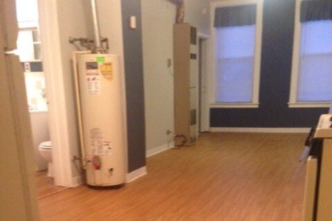 Foto principal - 2421 W 21st Pl