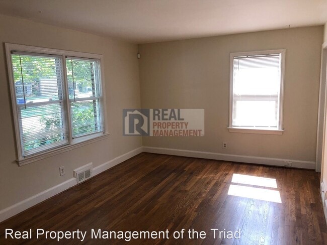 Building Photo - 3 br, 2 bath House - 1104 Madison Ave.