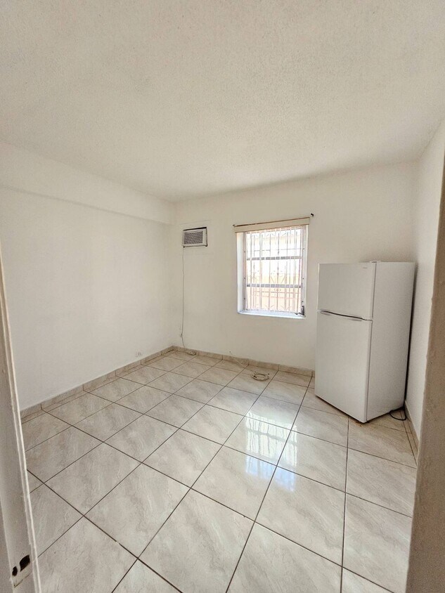 Foto del edificio - 720 E 47th St