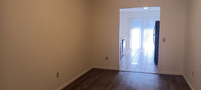 Building Photo - Christiansburg, 2 BR / 1 BA, Available Now