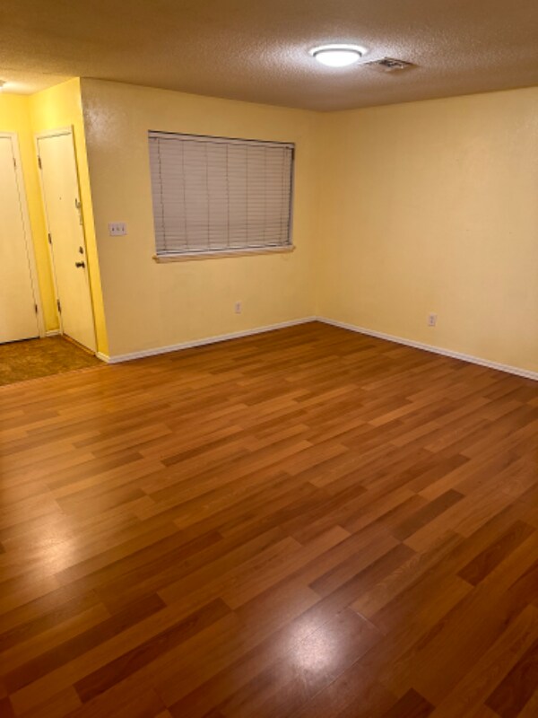 Foto del edificio - 6820 NW 22nd St