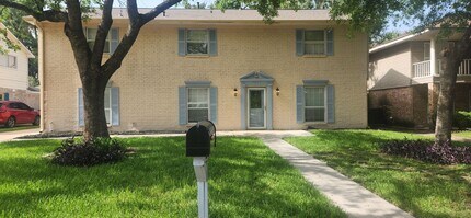 Building Photo - 5006 Droddy St