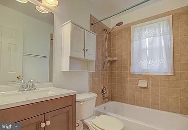 Building Photo - 7915 Manassas Dr