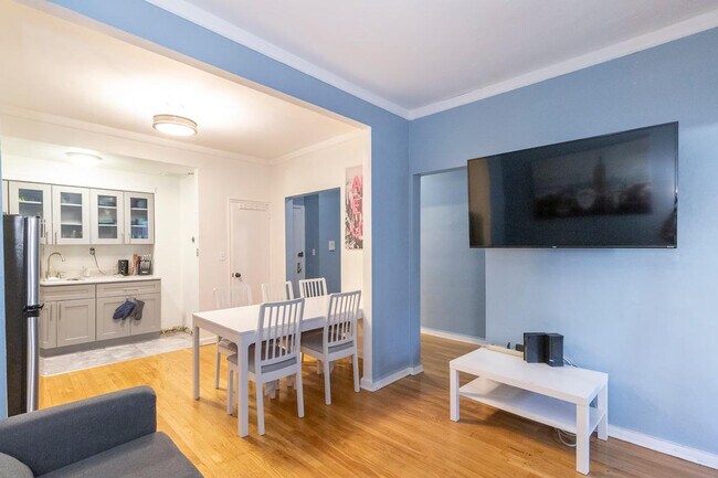 Foto del edificio - 333 E 79th St