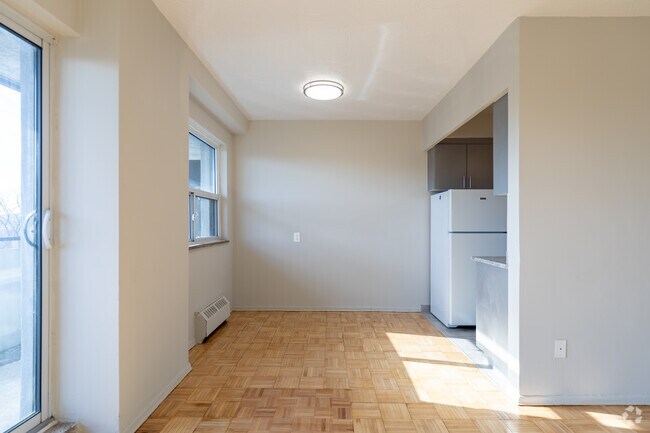 1 chambre, 1 salle de bain - 56 m² - Salle à manger - 898 Jane St