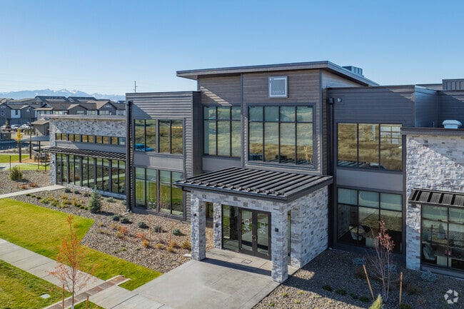 Clubhouse - Northwest Crossing Apartment Homes