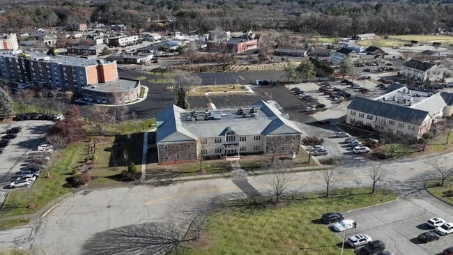  - 3 Meeting House Rd