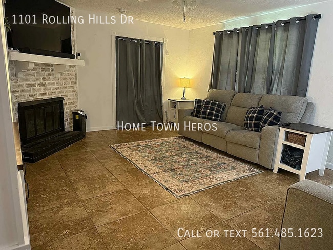 Building Photo - 1101 Rolling Hills Dr