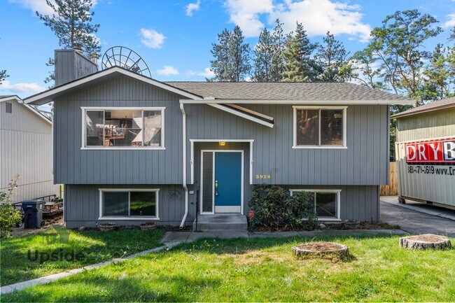 Building Photo - 3928 E 36th Ave