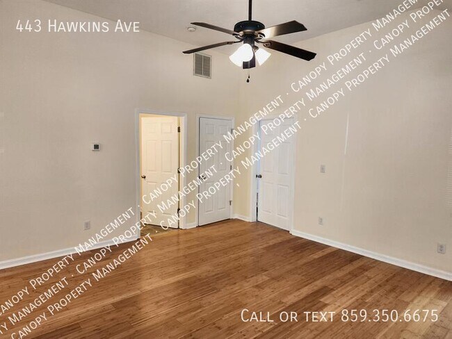 Foto del edificio - 443 Hawkins Ave