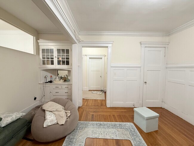 Foto del edificio - 458 Park Dr