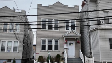 Building Photo - 3724 Liberty Ave