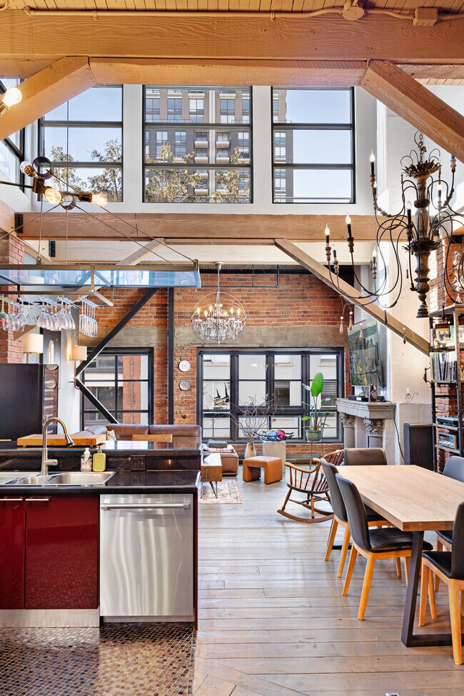 Photo du bâtiment - 1066 Hamilton St