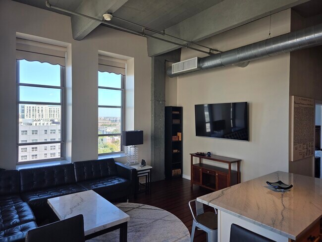 Photo - 511 N Broad St Apartment