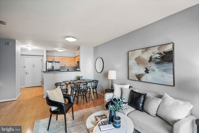 Foto del edificio - 1000 New Jersey Ave SE