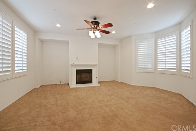 Building Photo - 15538 Sonora St