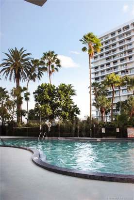 Foto del edificio - 1450 Brickell Bay Dr