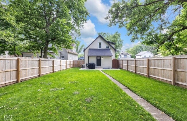 Building Photo - 3035 Guilford Ave