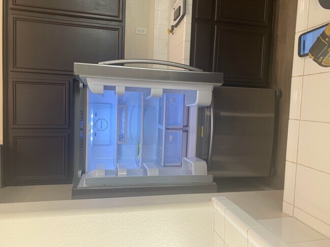 Foto del edificio - 9219 Canyon View Ave