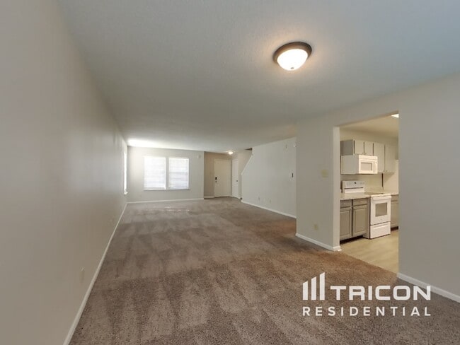 Building Photo - 2085 Westmere Drive Plainfield IN