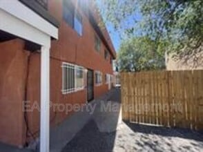 Building Photo - 12809 Dorado Dr SE