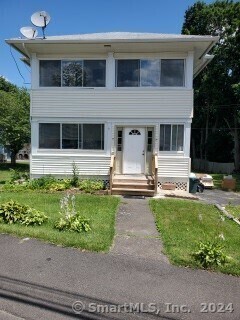 Foto del edificio - 77-79 Heminway Park Rd