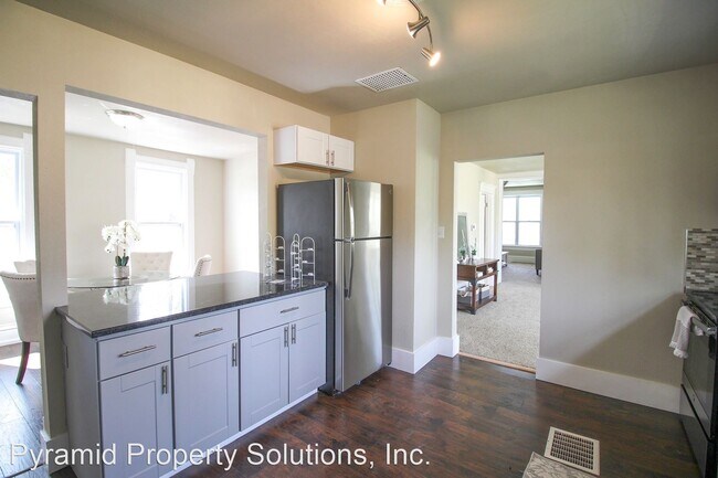 Building Photo - 3 br, 2 bath House - 308 Park Ave