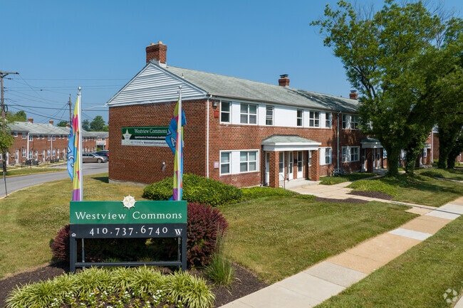Building Photo - Westview Commons