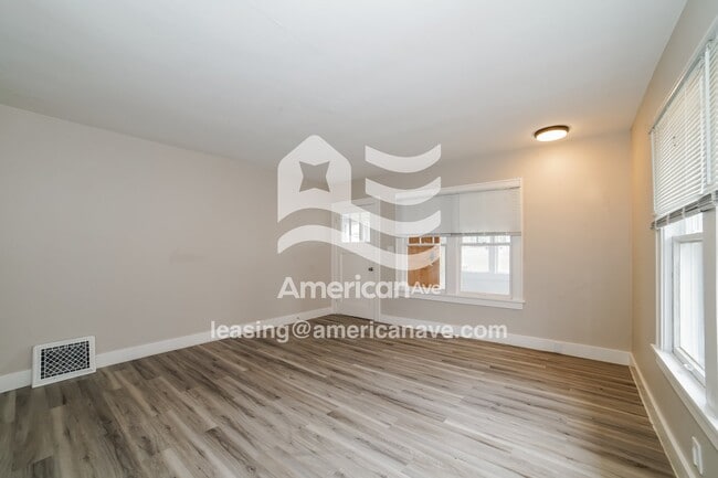 Foto del edificio - 1417 Willow St