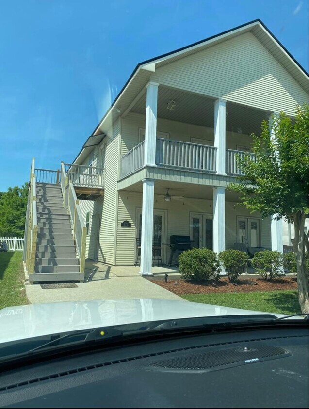 Primary Photo - 11182 RIVER HIGHLANDS DR 14B