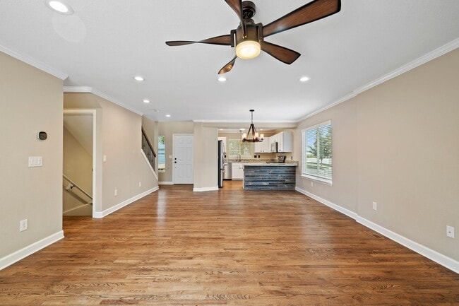 Building Photo - 2603 Thoreau Dr