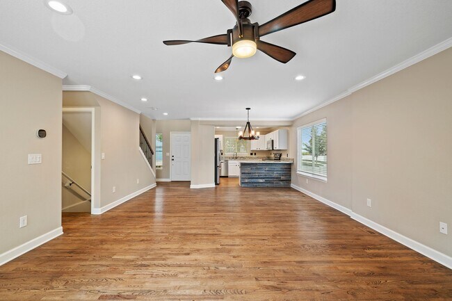 Foto del edificio - 5 Bed 3.5 Bath Home in Maple Hills Available Now!!